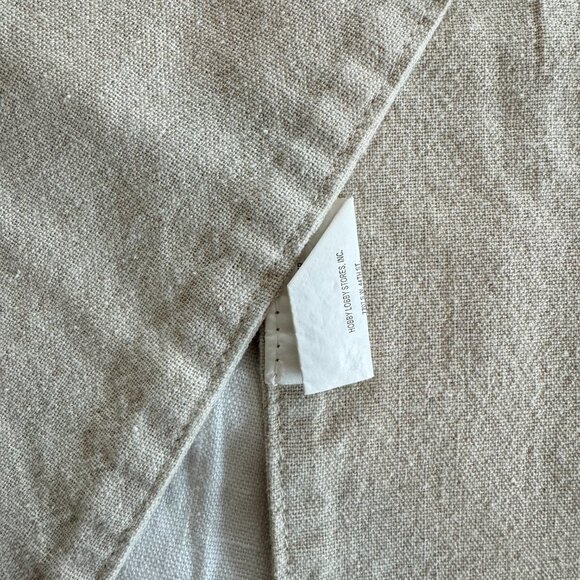 Linen Table Runner - Picture 4 of 7
